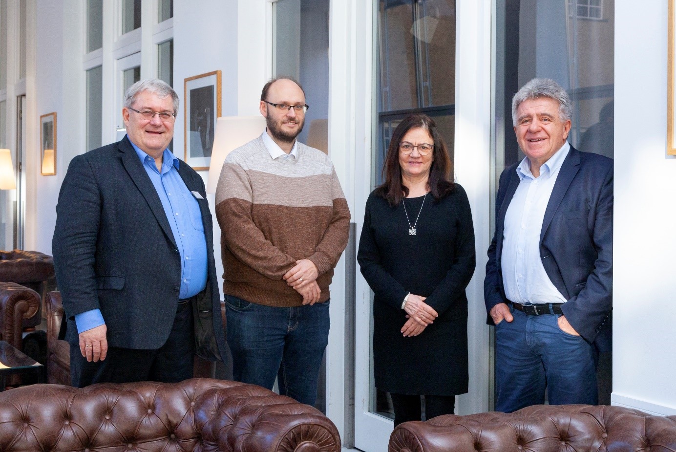 Členové poroty Univ.-Prof. Dr.-Ing. Rolf Breitenbücher; doc. Ing. Karel Dvořák, Ph.D.; prof. dr hab. inż. Maria Kaszyńska a prof. dr hab. inż. Jan Deja (zleva doprava) (Fotografie: CEMEX Deutschland AG / Mehdi Bahmed)